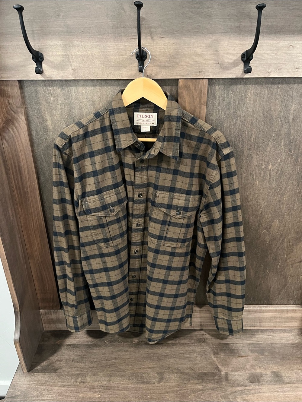 Filson Alaskan Guide Shirt - Size M